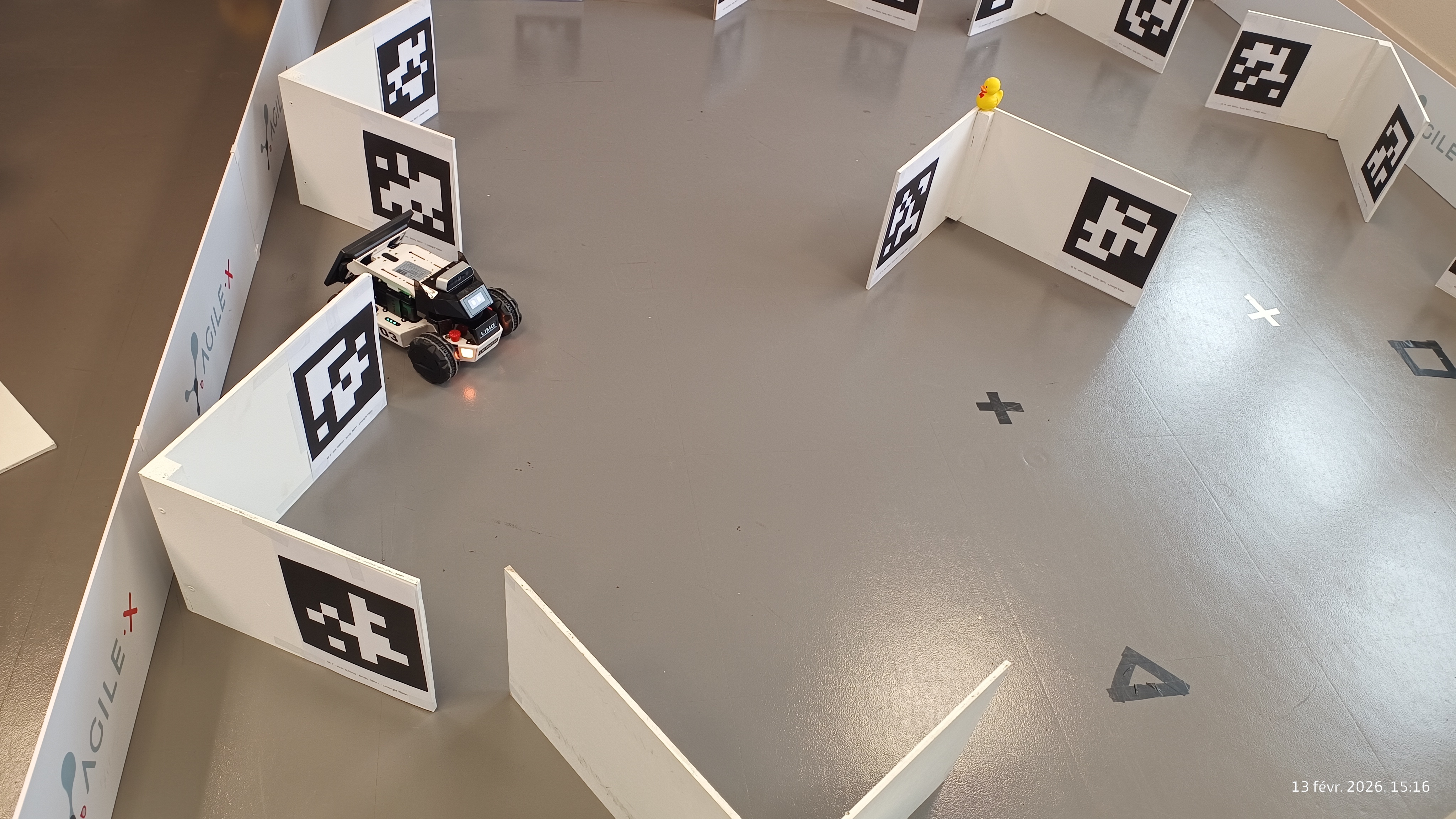 Real scenario 1 relocalization photo 4