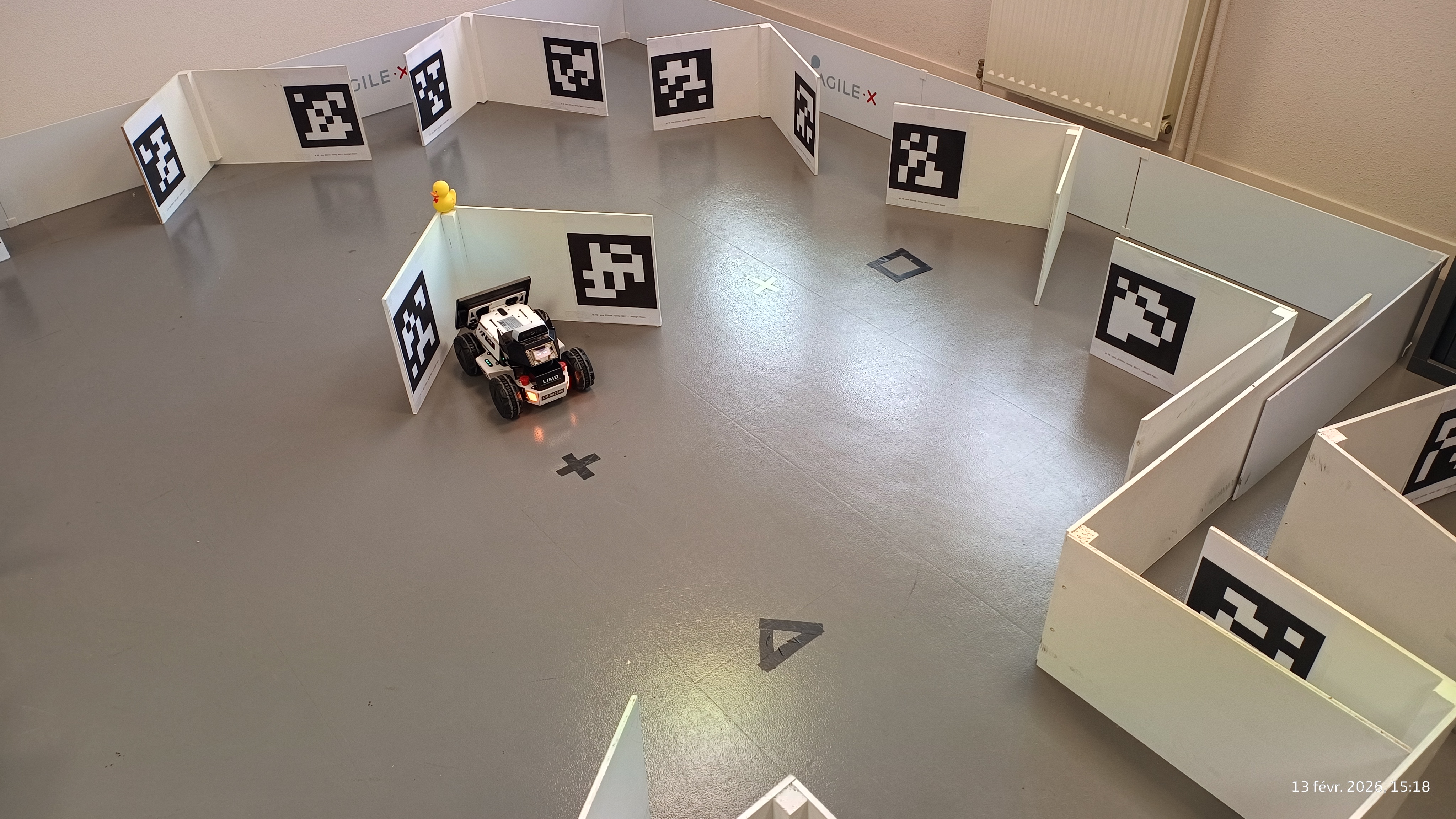 Real scenario 1 relocalization photo 5