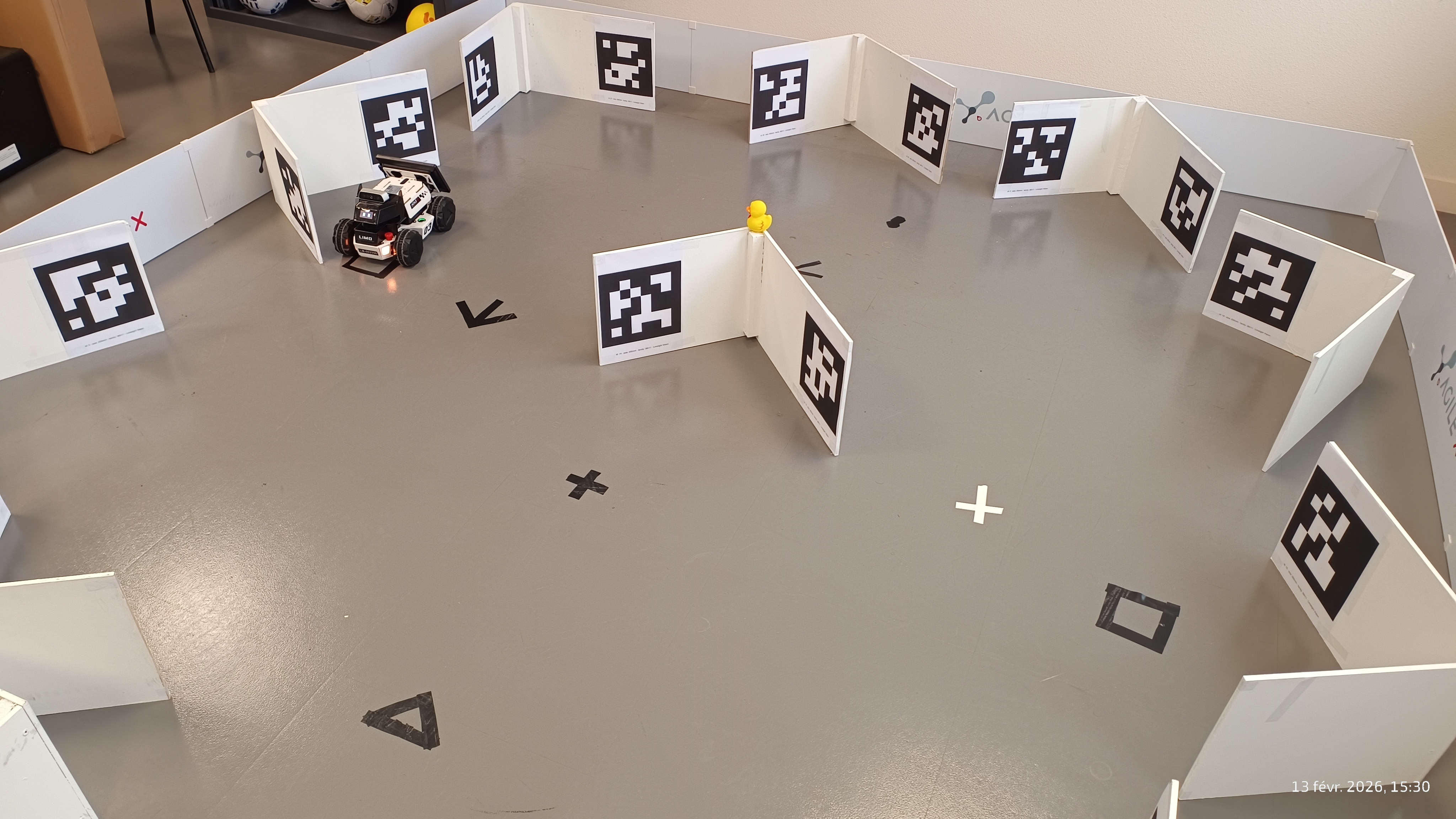 Real scenario 1 relocalization photo 8